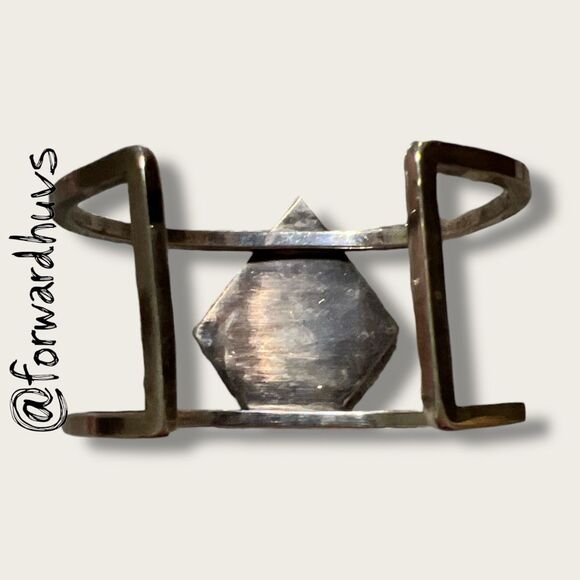 Handmade Sterling Silver Bracelet – 50.44g – Geometric Design – “Sterling” - Picture 5 of 9